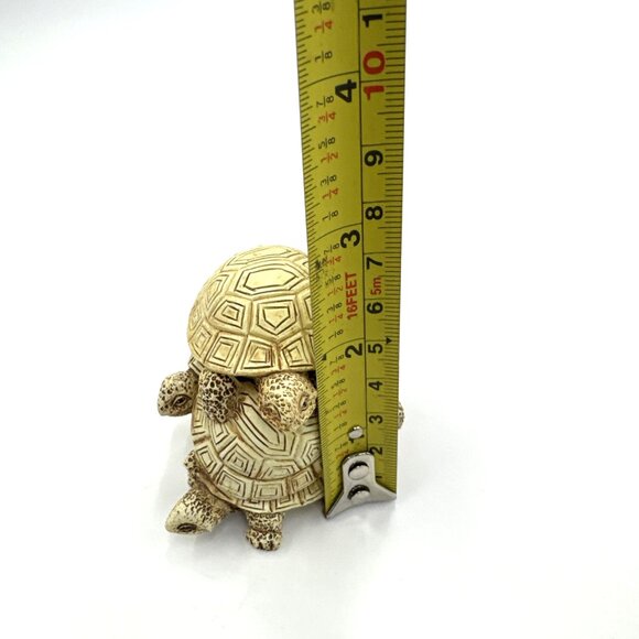 Harmony Kingdom Style Resin Turtle Stacked Trinket Box - Picture 12 of 13